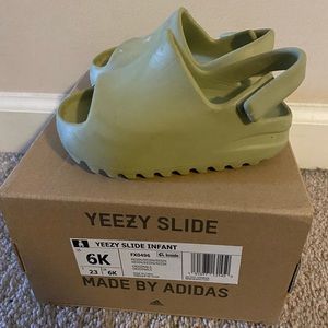 Yeezy Slides
